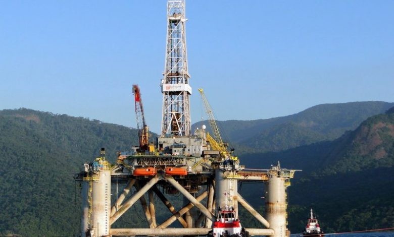 Constellation awarded rig extension deals by Petrobras