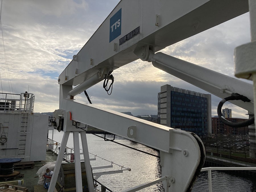 MDL AME refines vessel crane evaluations