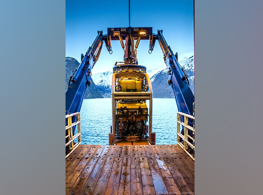 Oceaneering Wins ROV Service Contract Offshore Brazil