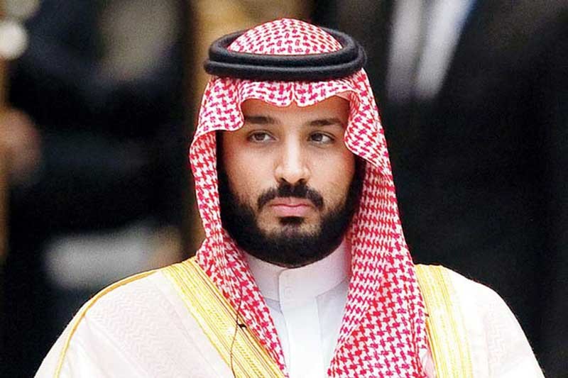 Saudi Arabia halts Aramco public listing, disbanding advisers