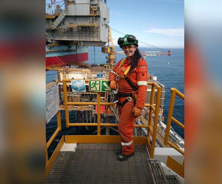 Stork’s first female scaffolder undertakes her inaugural trip offshore