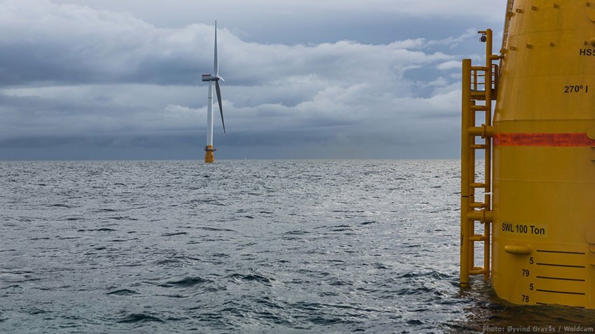 UK wind power sets new generation record